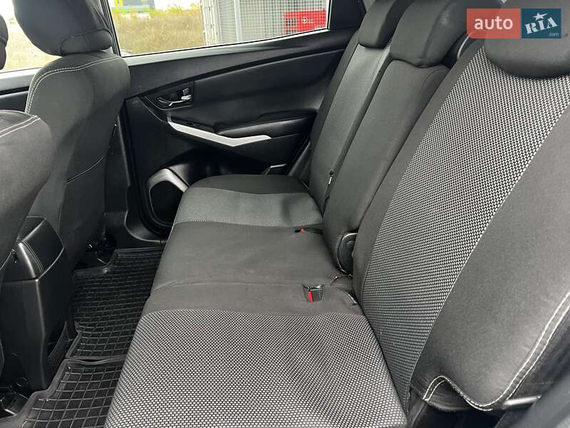 Позашляховик / Кросовер SsangYong Korando 2014 в Дніпрі фото 14 Позашляховик / Кросовер SsangYong Korando 2014 в Дніпрі