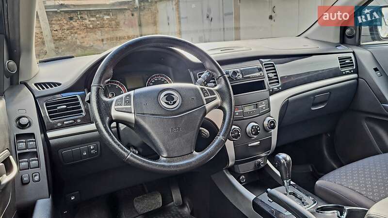 Позашляховик / Кросовер SsangYong Korando 2013 в Києві