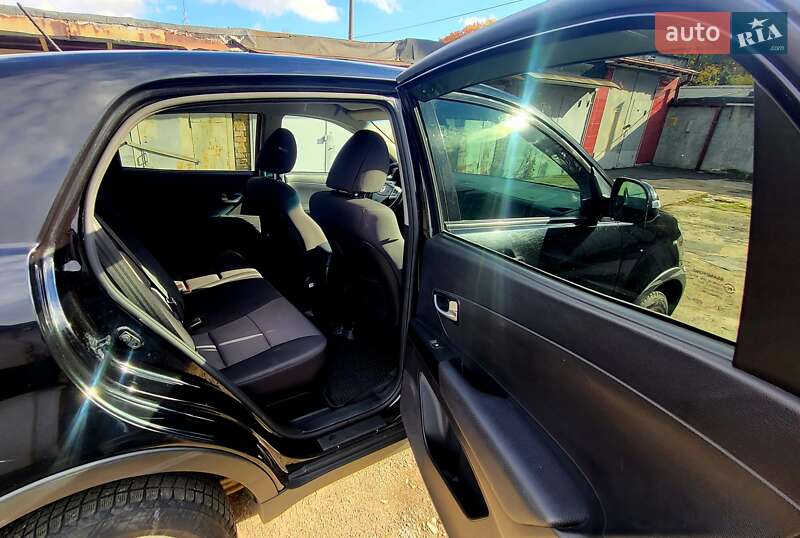 Позашляховик / Кросовер SsangYong Korando 2013 в Києві