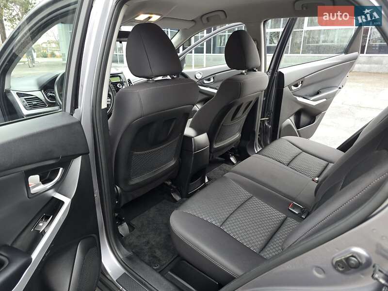 Позашляховик / Кросовер SsangYong Korando 2013 в Харкові фото 36 Позашляховик / Кросовер SsangYong Korando 2013 в Харкові