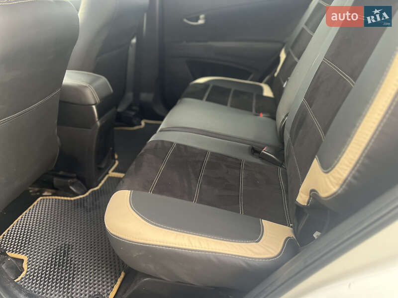 Позашляховик / Кросовер SsangYong Korando 2011 в Івано-Франківську