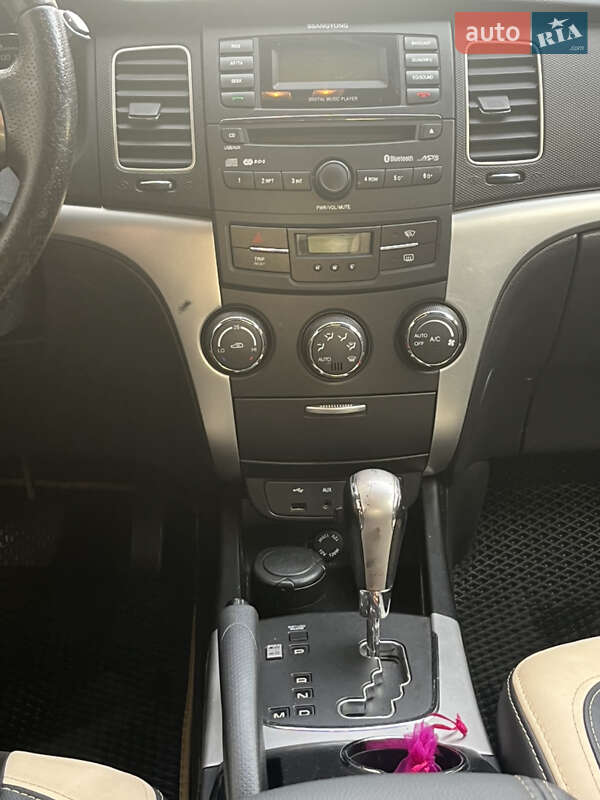 Позашляховик / Кросовер SsangYong Korando 2011 в Івано-Франківську