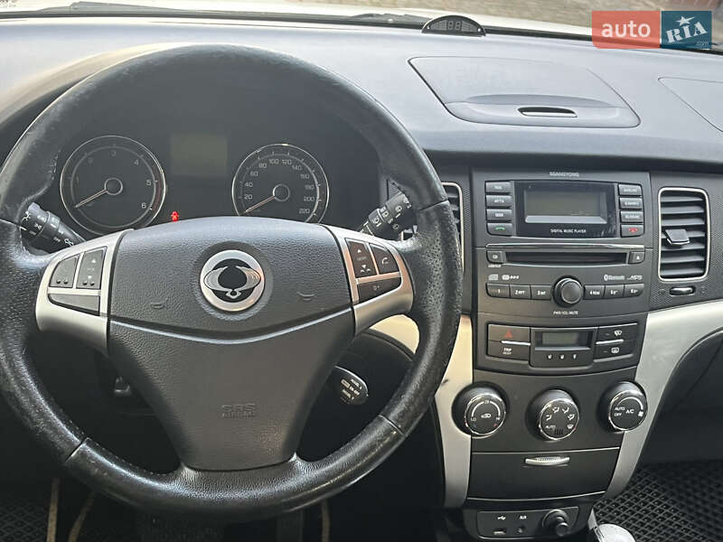 Позашляховик / Кросовер SsangYong Korando 2011 в Івано-Франківську