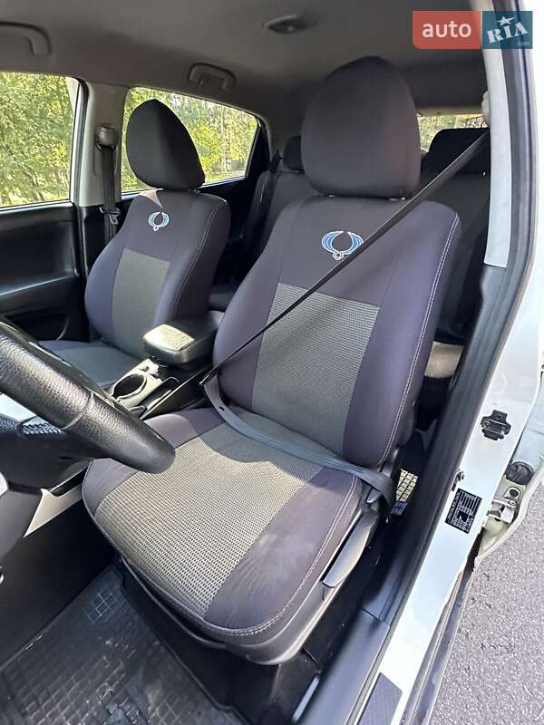 Позашляховик / Кросовер SsangYong Korando 2012 в Білогородці