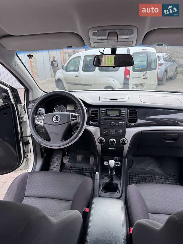 Позашляховик / Кросовер SsangYong Korando 2013 в Миколаєві фото 12 Позашляховик / Кросовер SsangYong Korando 2013 в Миколаєві