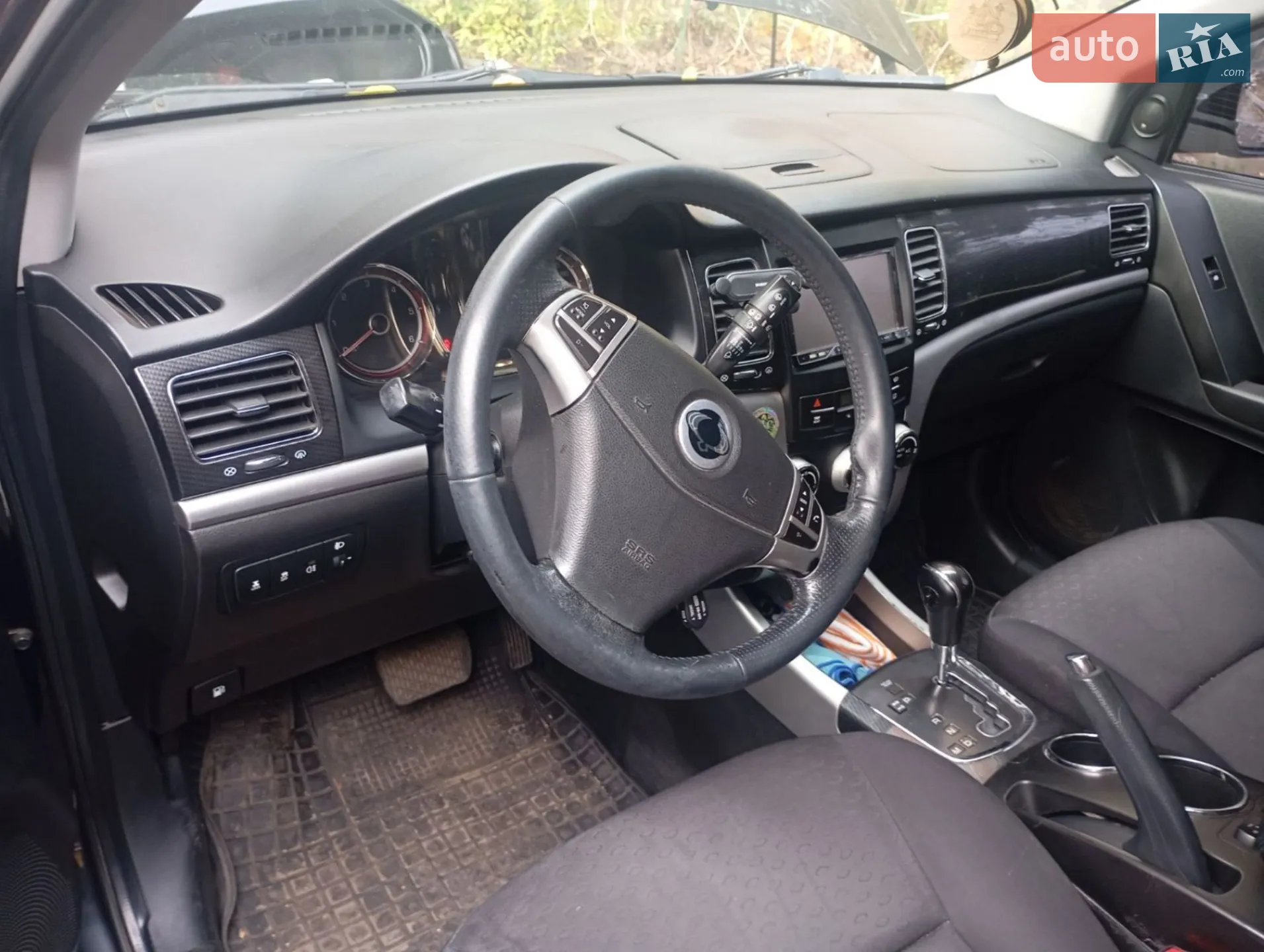 2012 SsangYong Korando - мініатюра 17