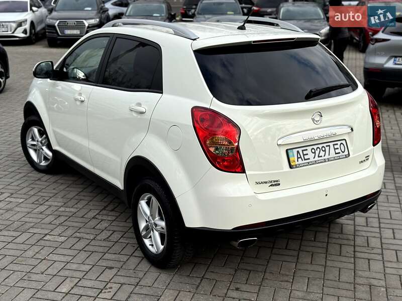 Внедорожник / Кроссовер SsangYong Korando 2011 в Днепре