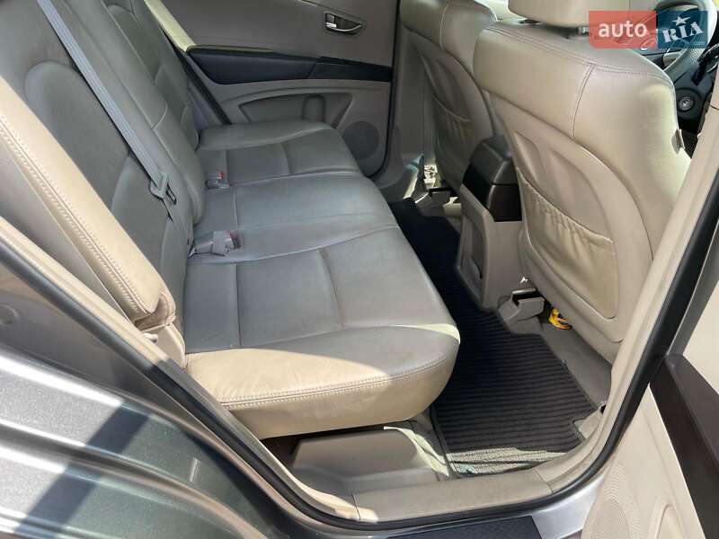 Внедорожник / Кроссовер SsangYong Korando 2012 в Киеве