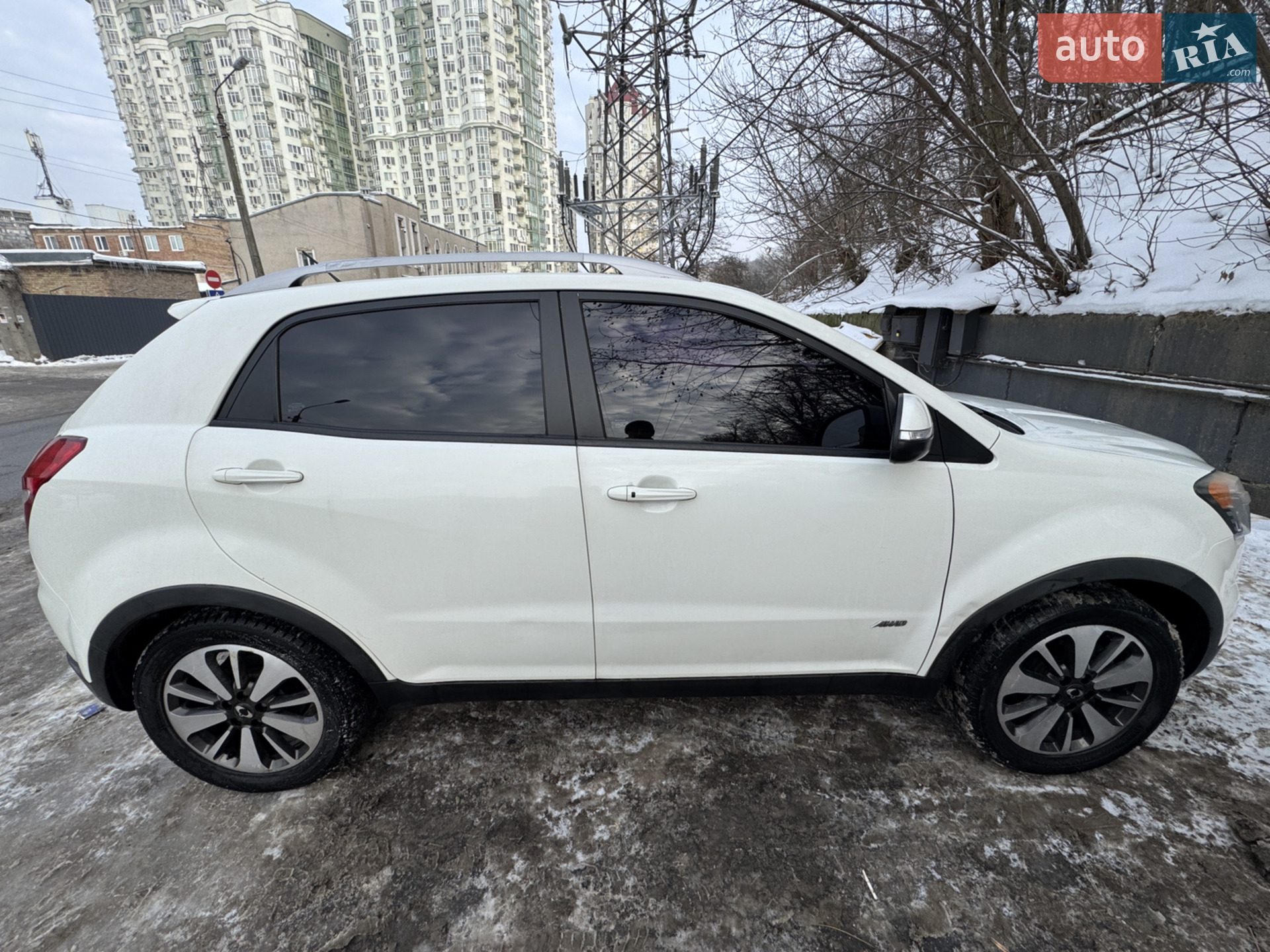2014 SsangYong Korando - мініатюра 5