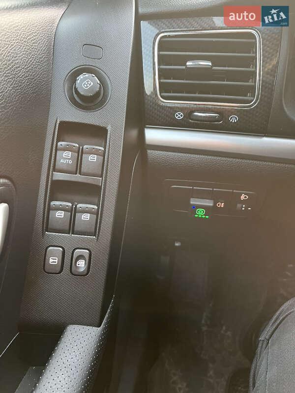 Внедорожник / Кроссовер SsangYong Korando 2013 в Киеве фото 23 Внедорожник / Кроссовер SsangYong Korando 2013 в Киеве