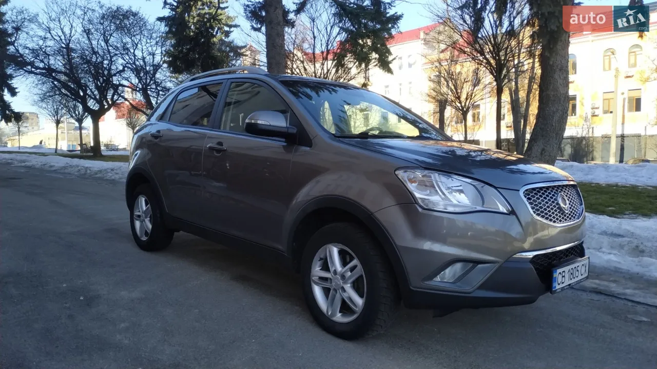 2011 SsangYong Korando - мініатюра 15