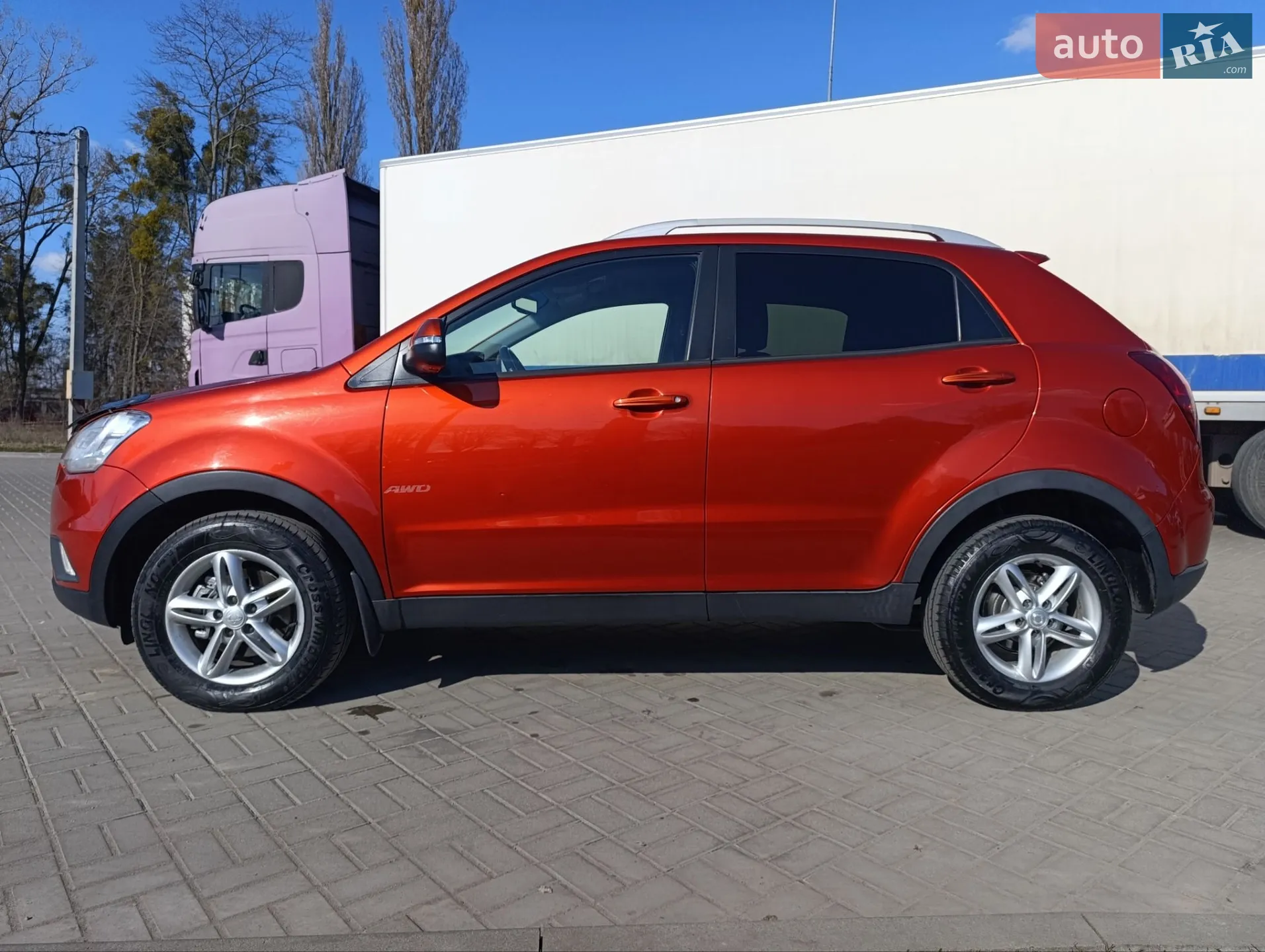 2012 SsangYong Korando - мініатюра 18