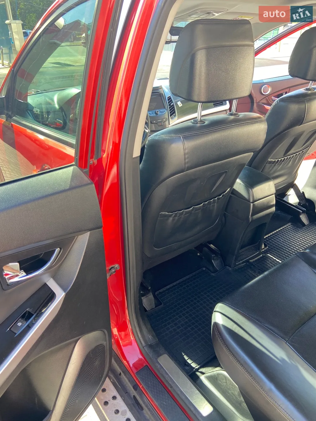 2014 SsangYong Korando - мініатюра 24