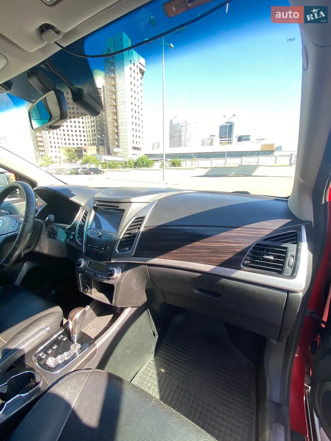 2014 SsangYong Korando - мініатюра 39