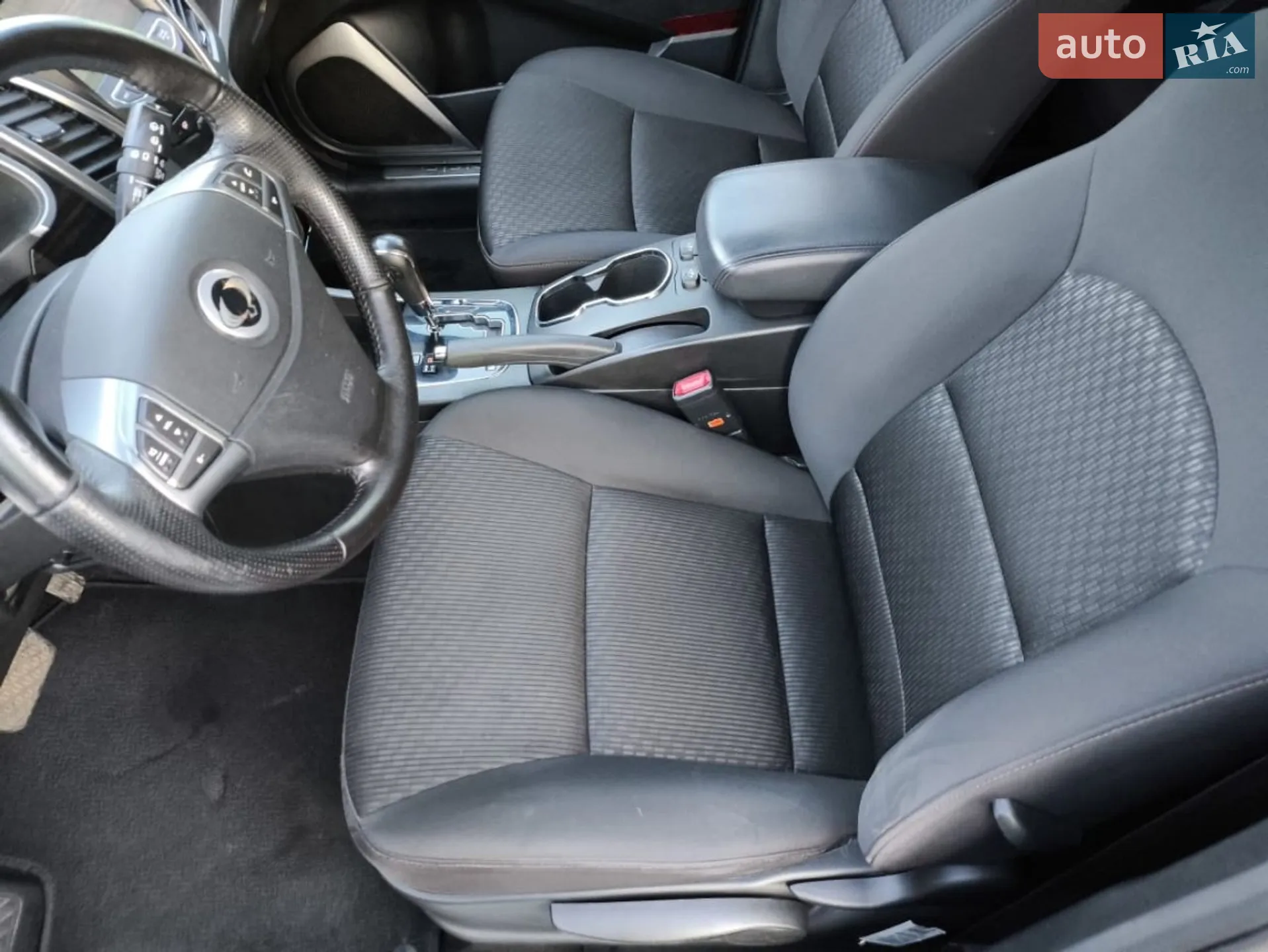 2014 SsangYong Korando - мініатюра 5