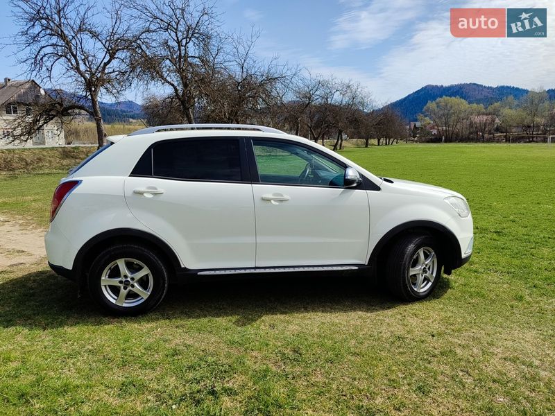 Позашляховик / Кросовер SsangYong Korando 2011 в Міжгір'ї
