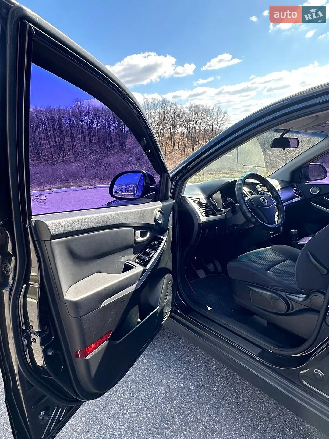 2014 SsangYong Korando - мініатюра 14