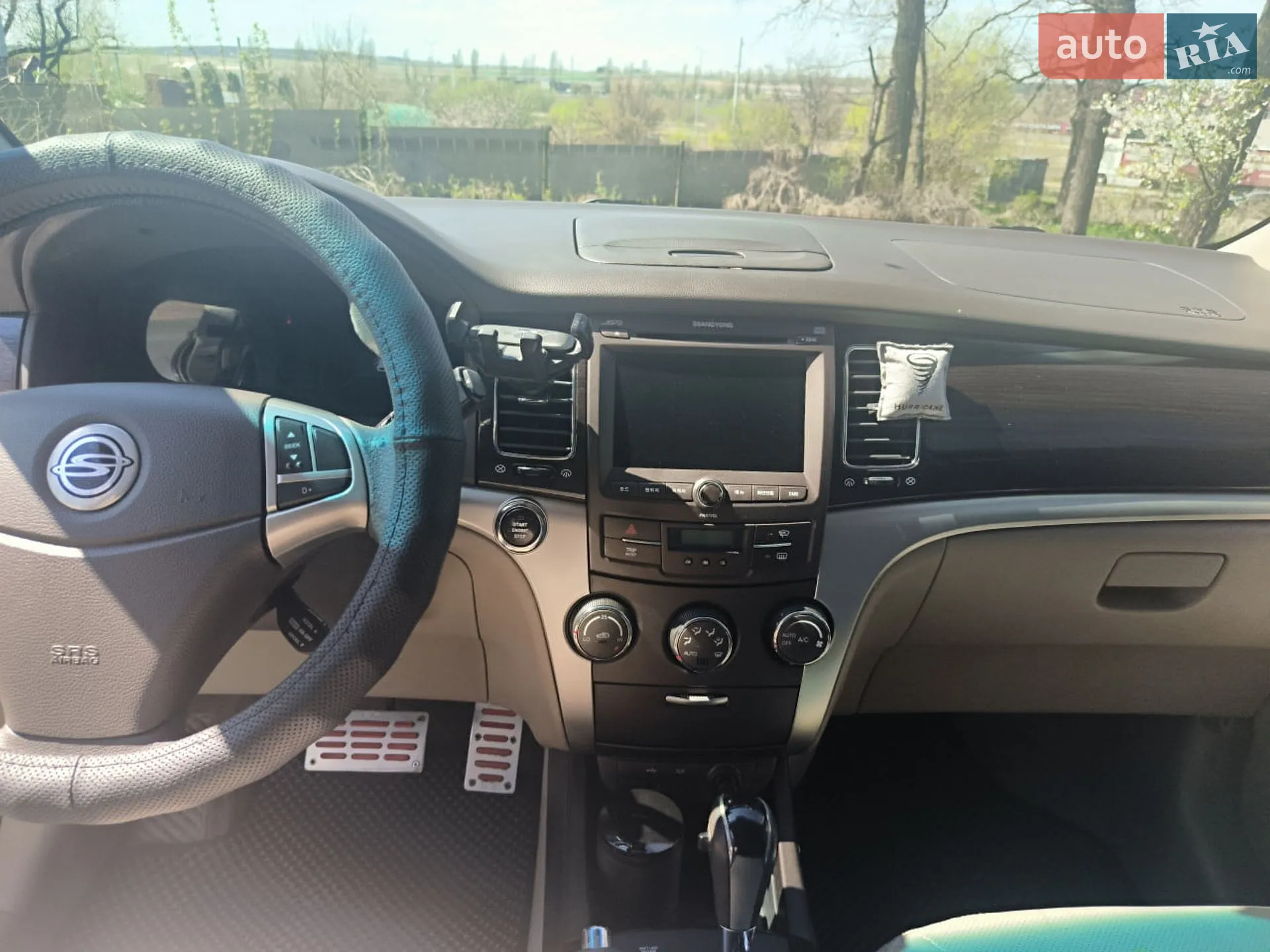 2011 SsangYong Korando - мініатюра 19
