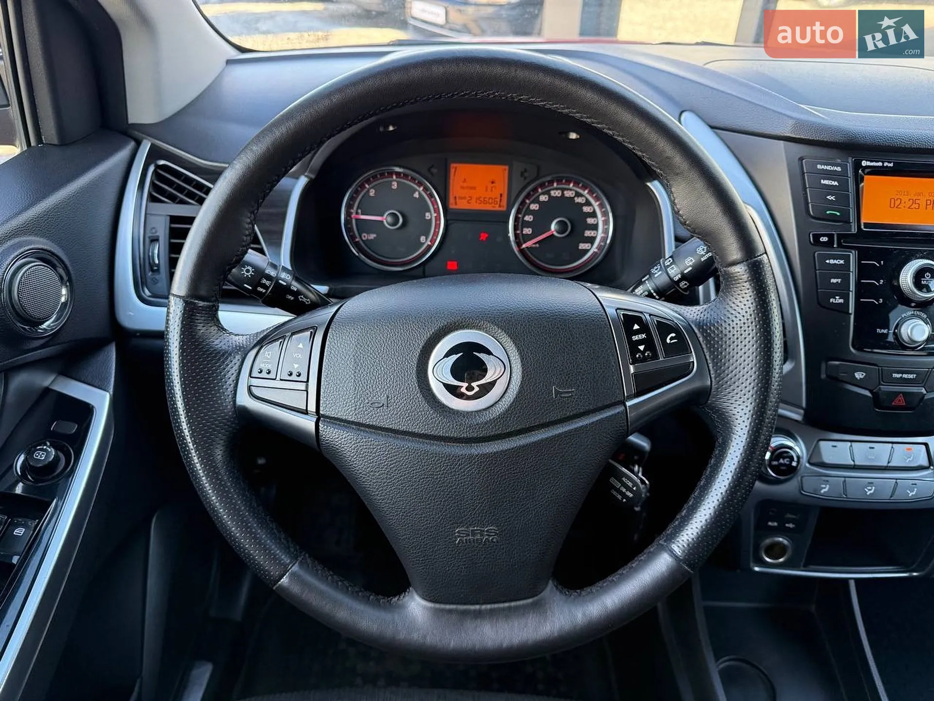 2013 SsangYong Korando - мініатюра 15