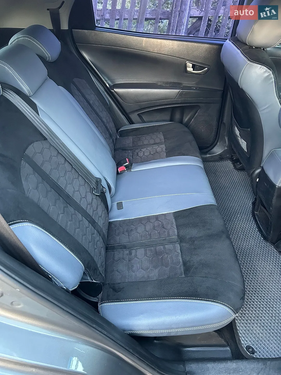 2012 SsangYong Korando - мініатюра 2