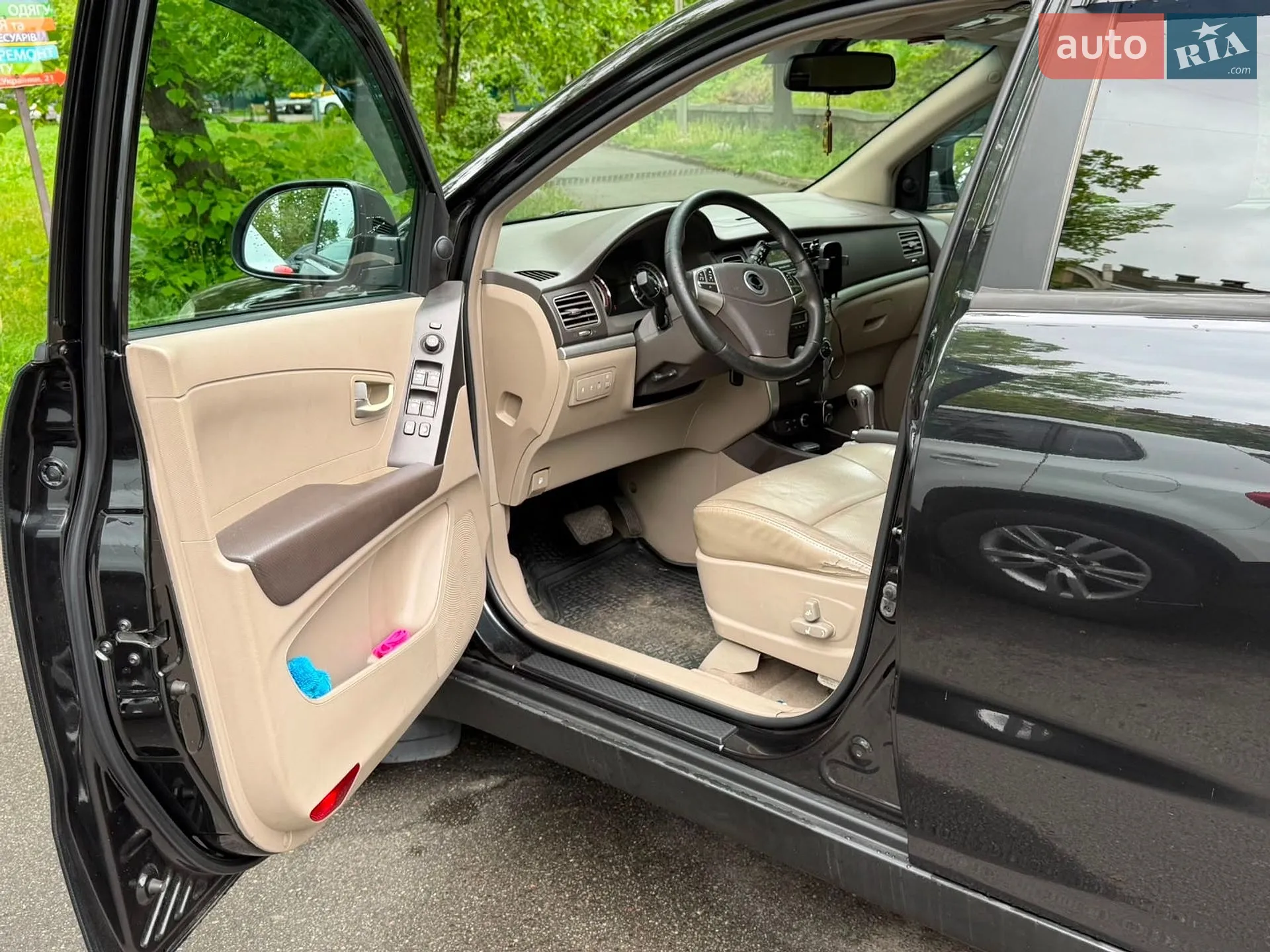 2011 SsangYong Korando - мініатюра 13
