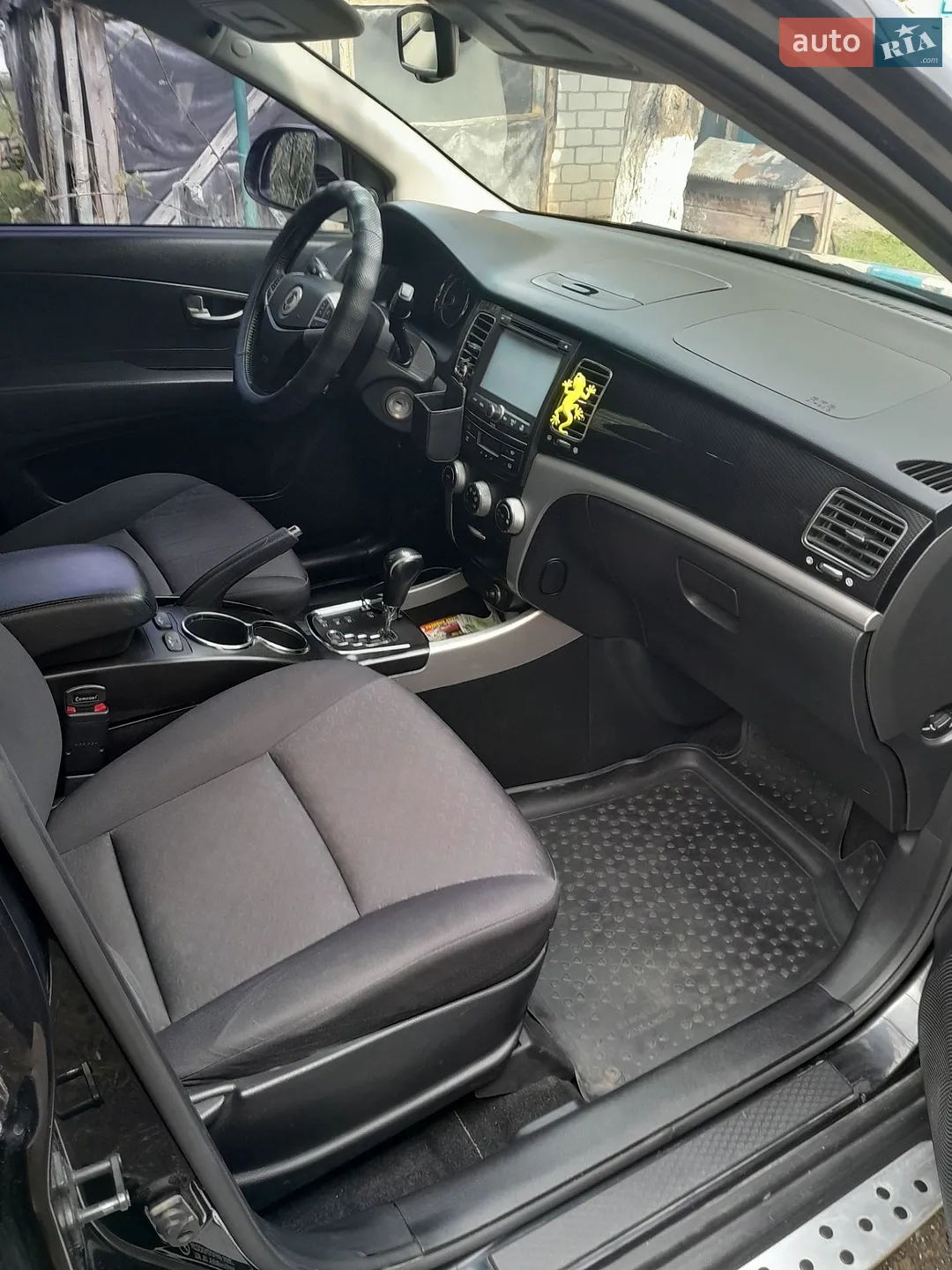 2013 SsangYong Korando - мініатюра 20