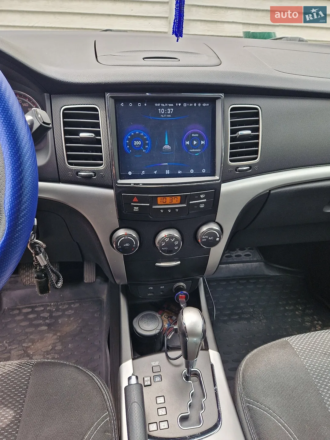 2011 SsangYong Korando - мініатюра 6