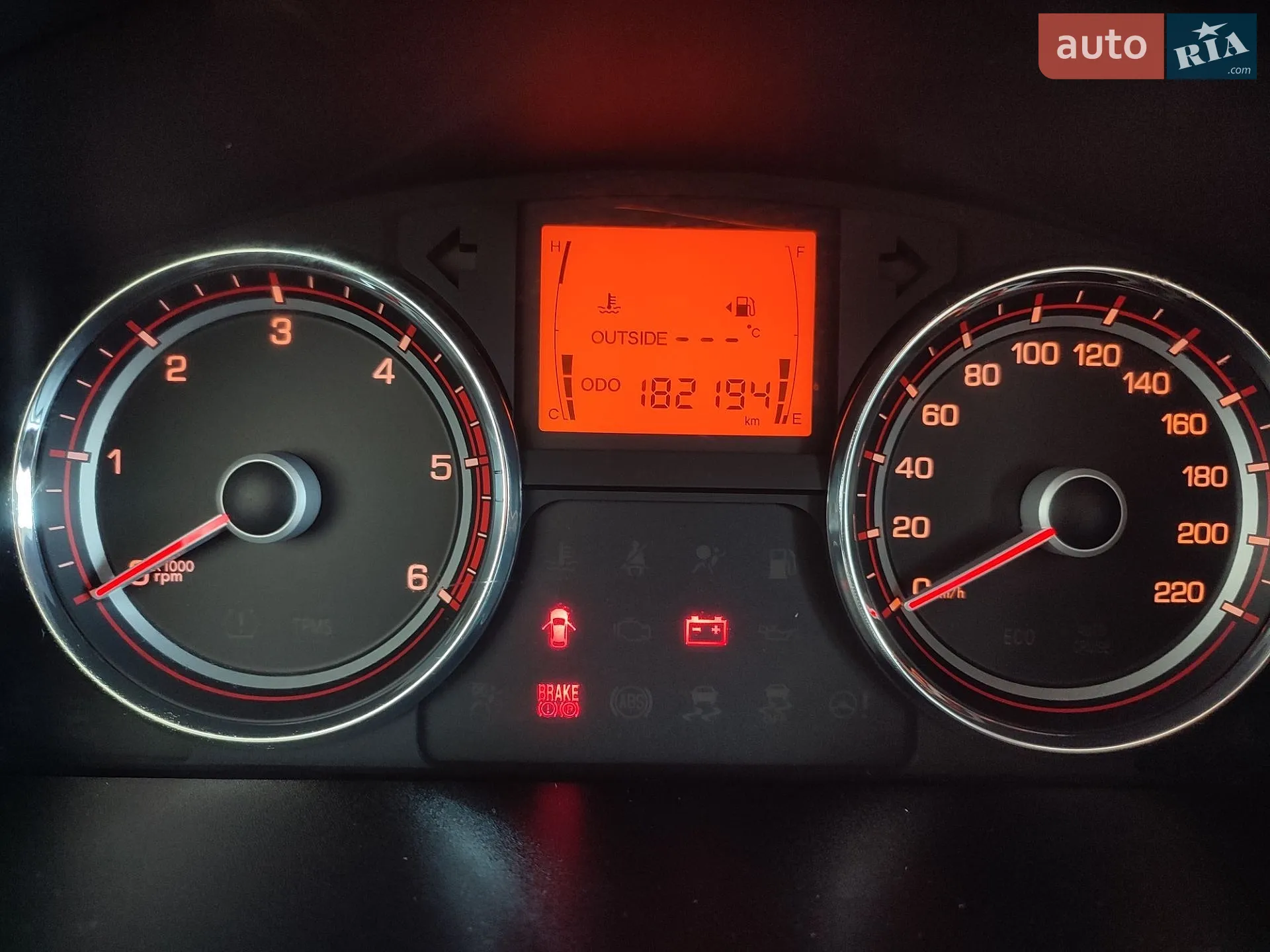2011 SsangYong Korando - мініатюра 21