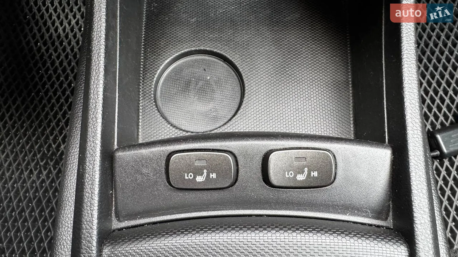 2011 SsangYong Korando - мініатюра 26