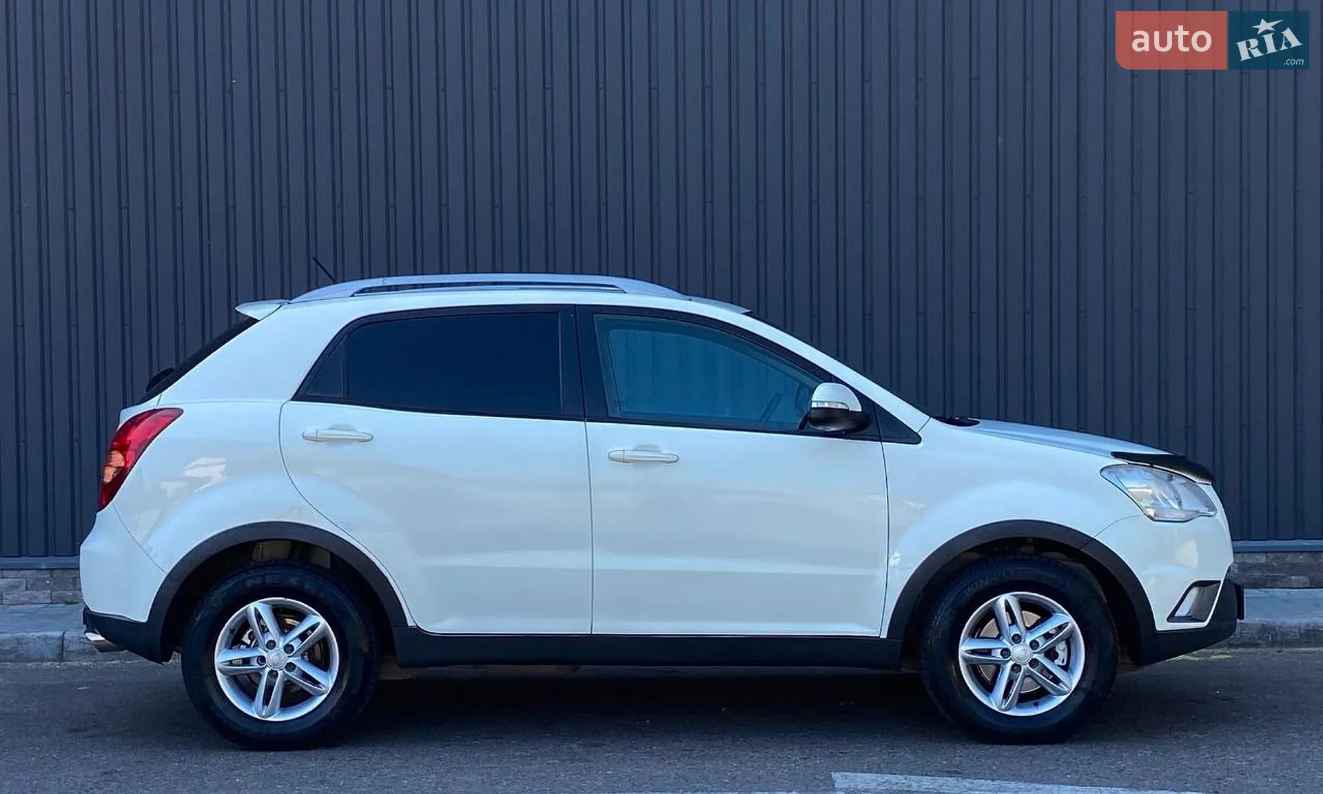 2011 SsangYong Korando - мініатюра 4