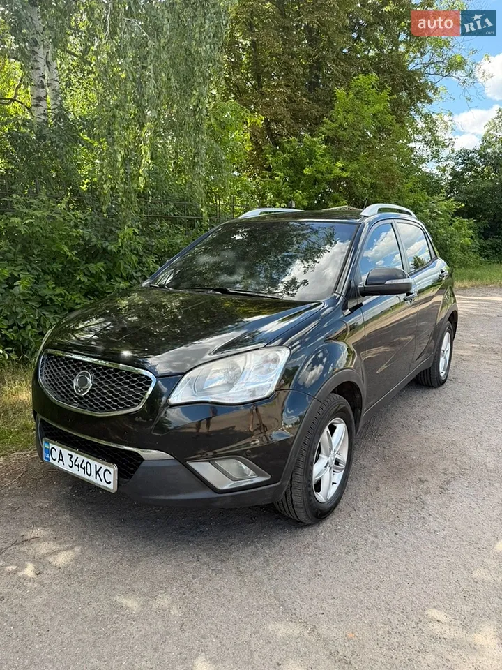 2011 SsangYong Korando - мініатюра 17