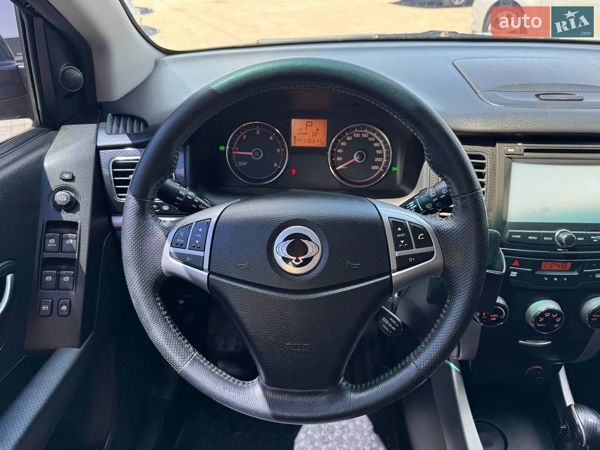 2013 SsangYong Korando - мініатюра 12