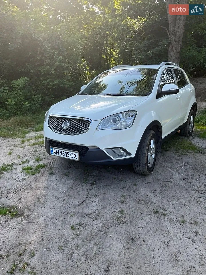 2012 SsangYong Korando - мініатюра 41