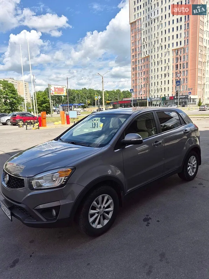 2014 SsangYong Korando - мініатюра 15