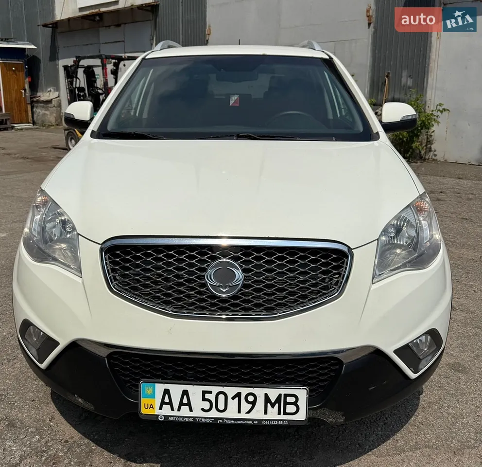 2012 SsangYong Korando - мініатюра 15