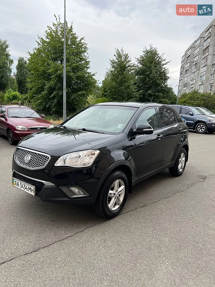 2011 SsangYong Korando - мініатюра 17