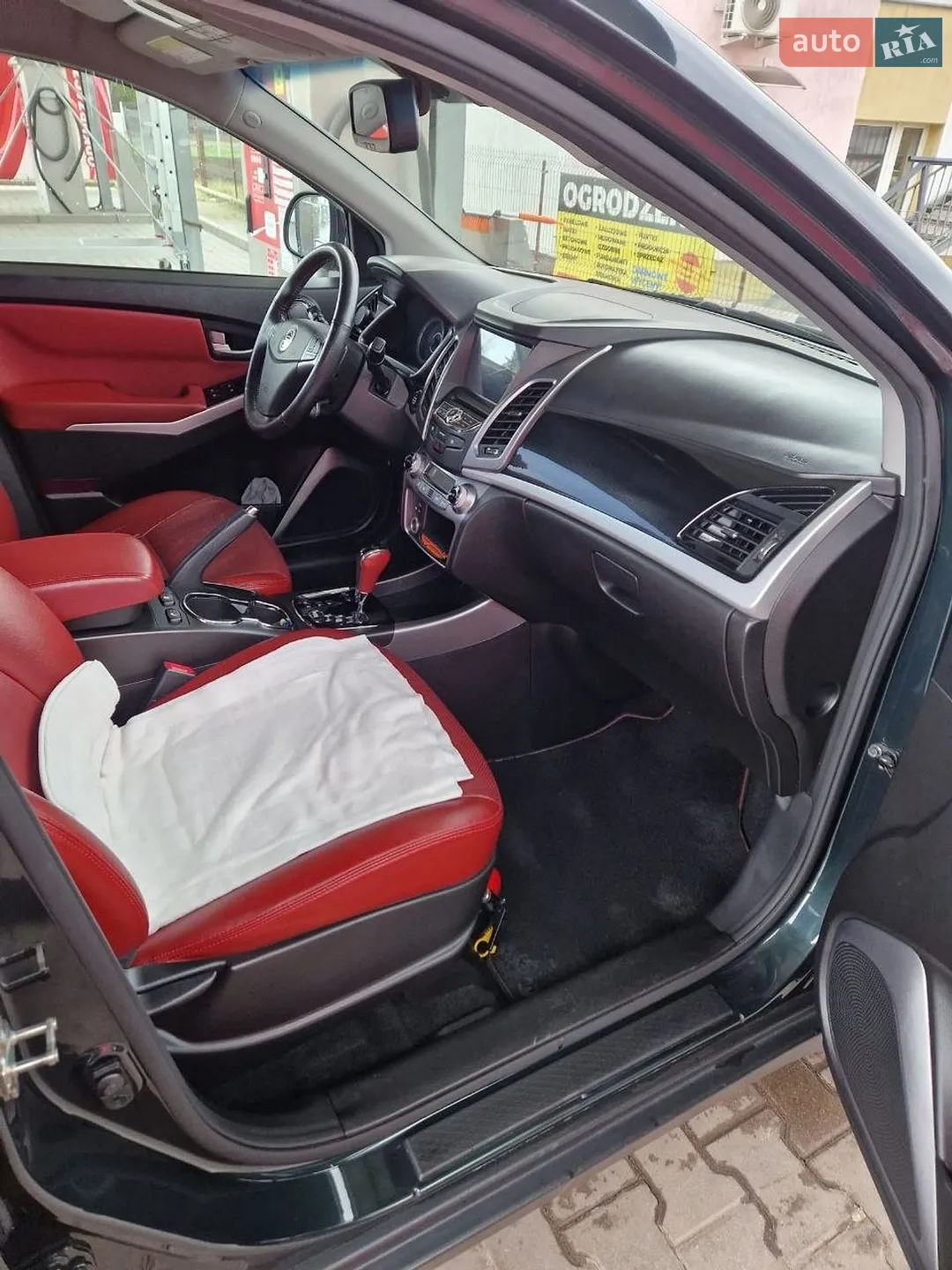 2016 SsangYong Korando - мініатюра 7