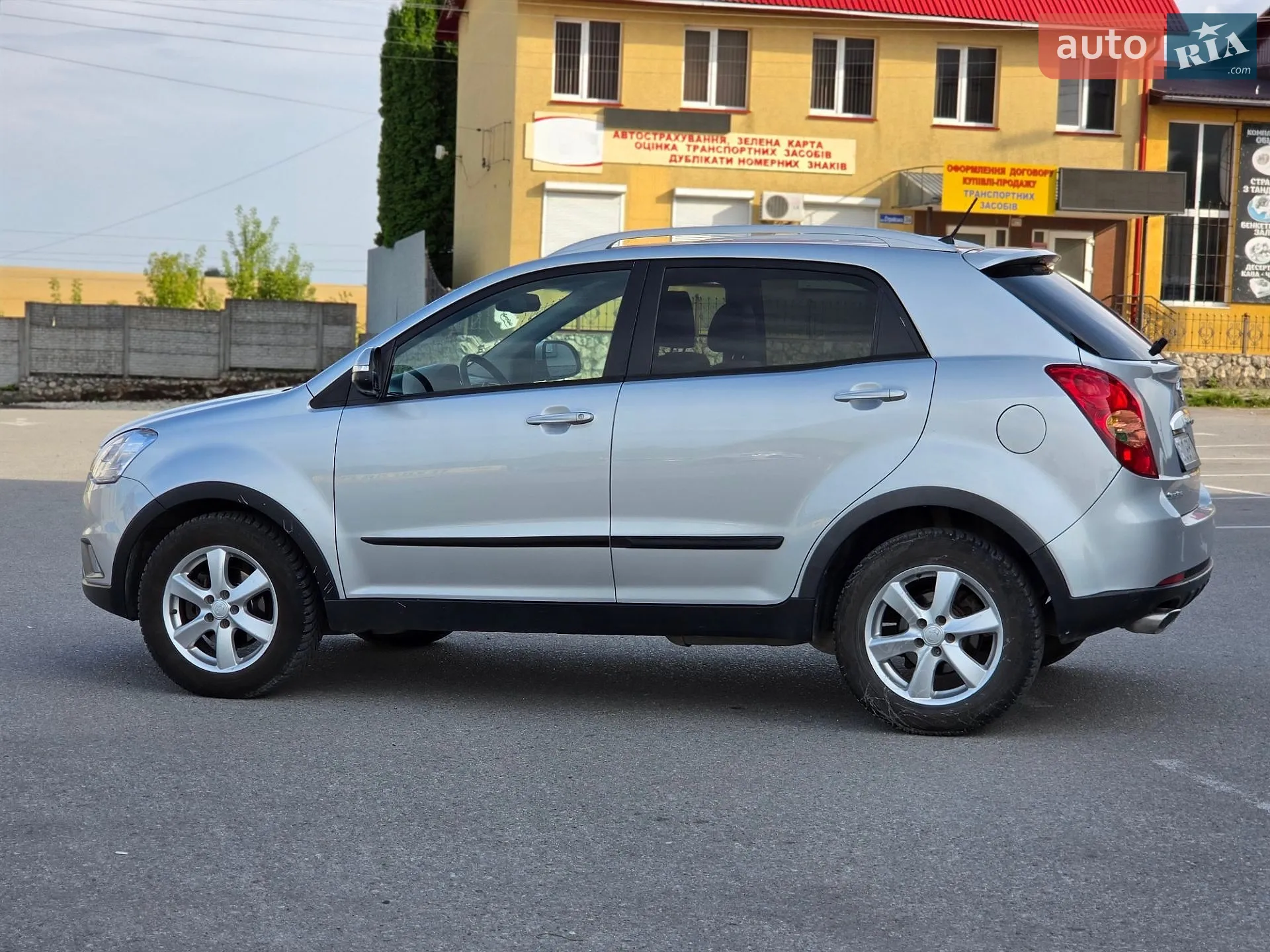 2012 SsangYong Korando - мініатюра 16