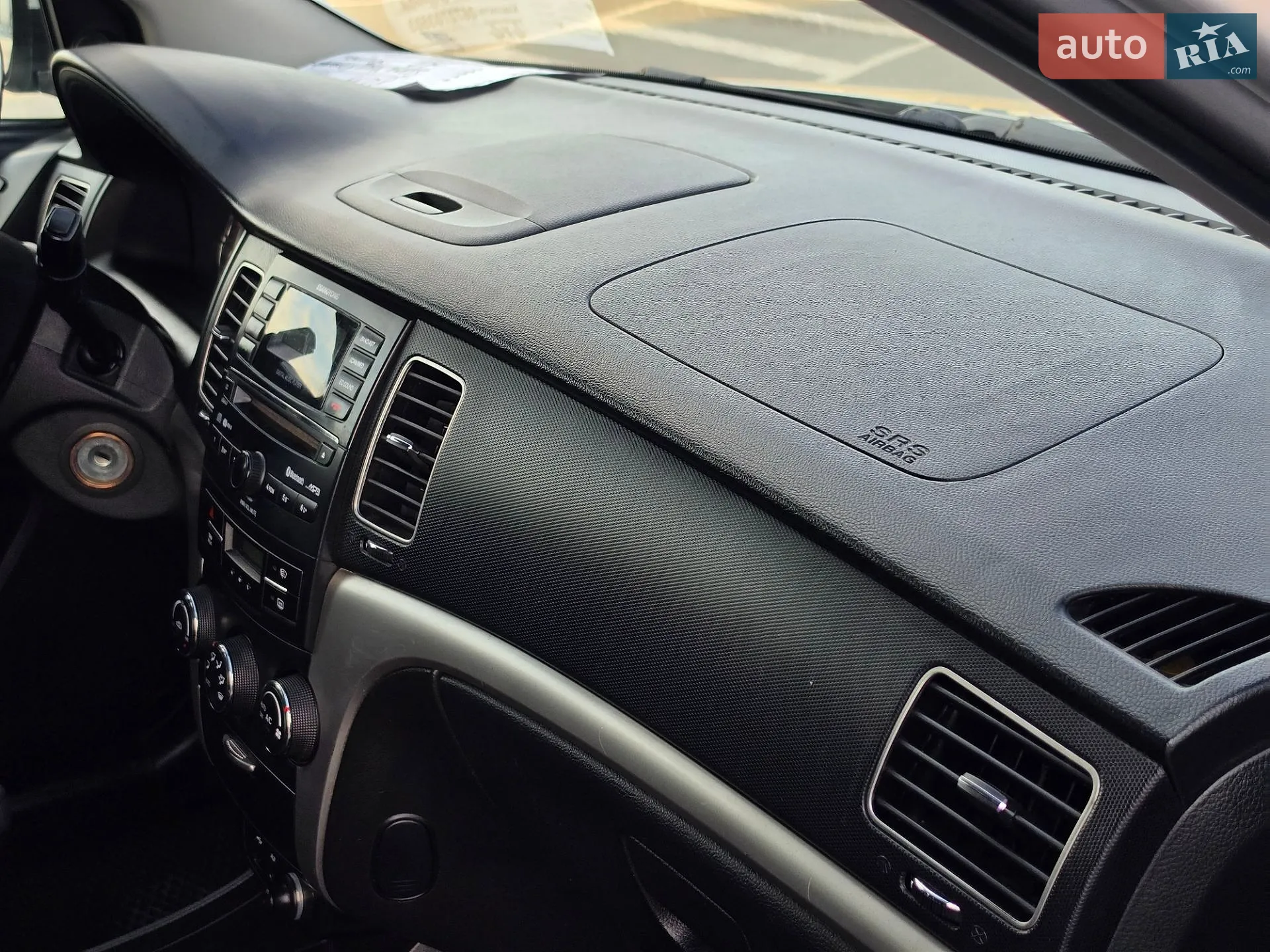 2012 SsangYong Korando - мініатюра 35