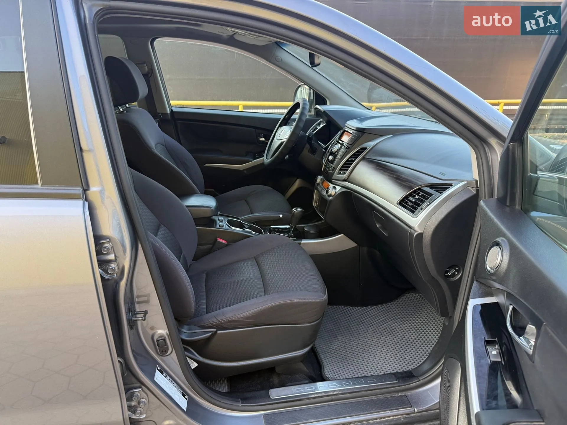 2014 SsangYong Korando - мініатюра 35