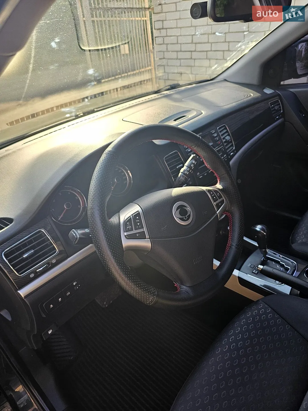 2012 SsangYong Korando - мініатюра 8