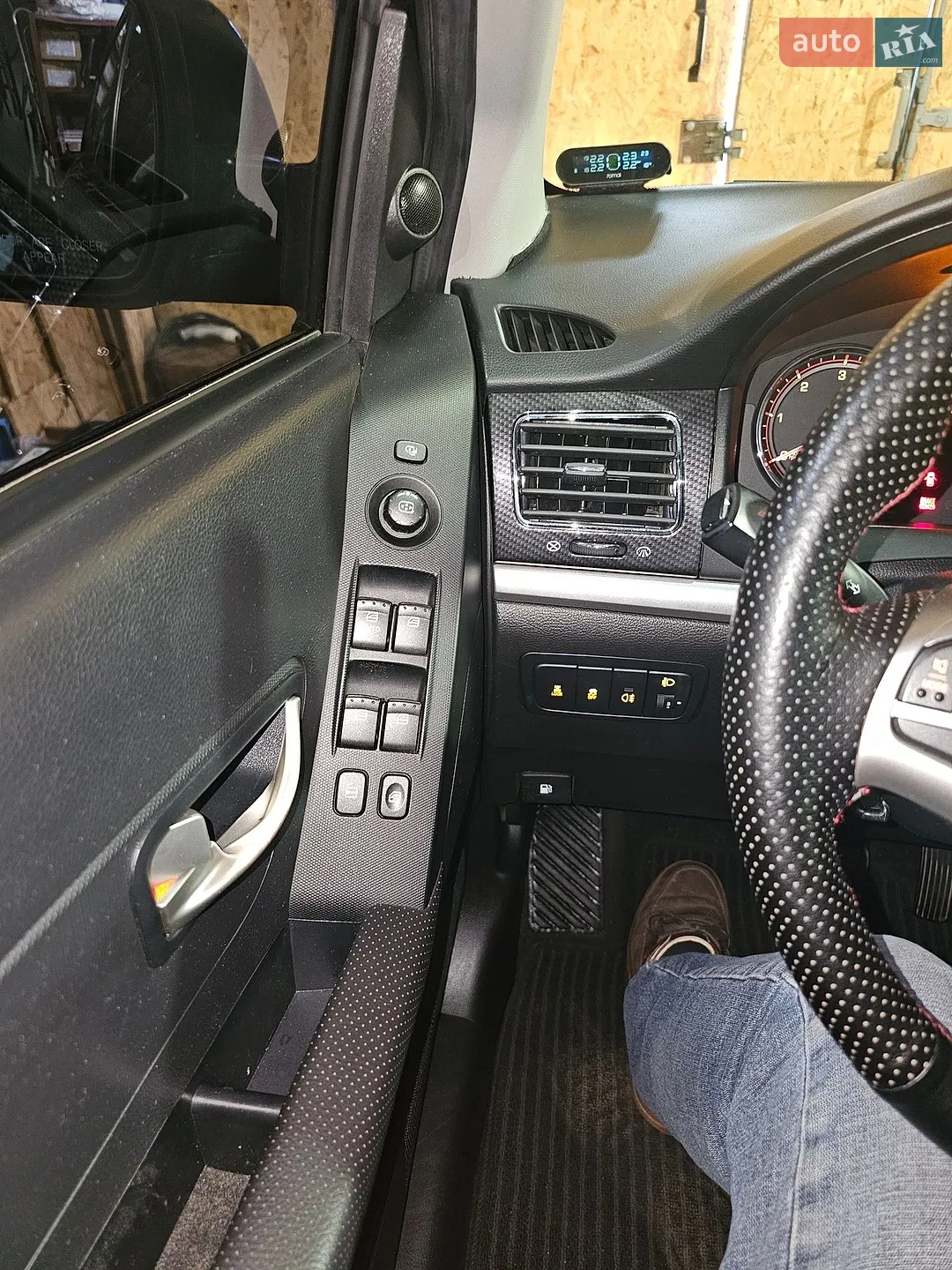 2012 SsangYong Korando - мініатюра 18