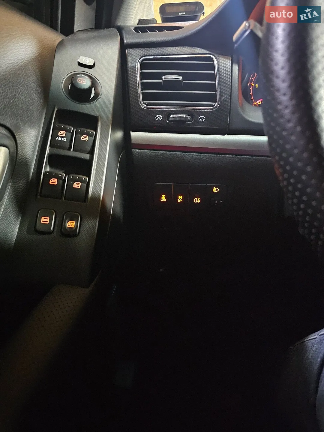 2012 SsangYong Korando - мініатюра 20