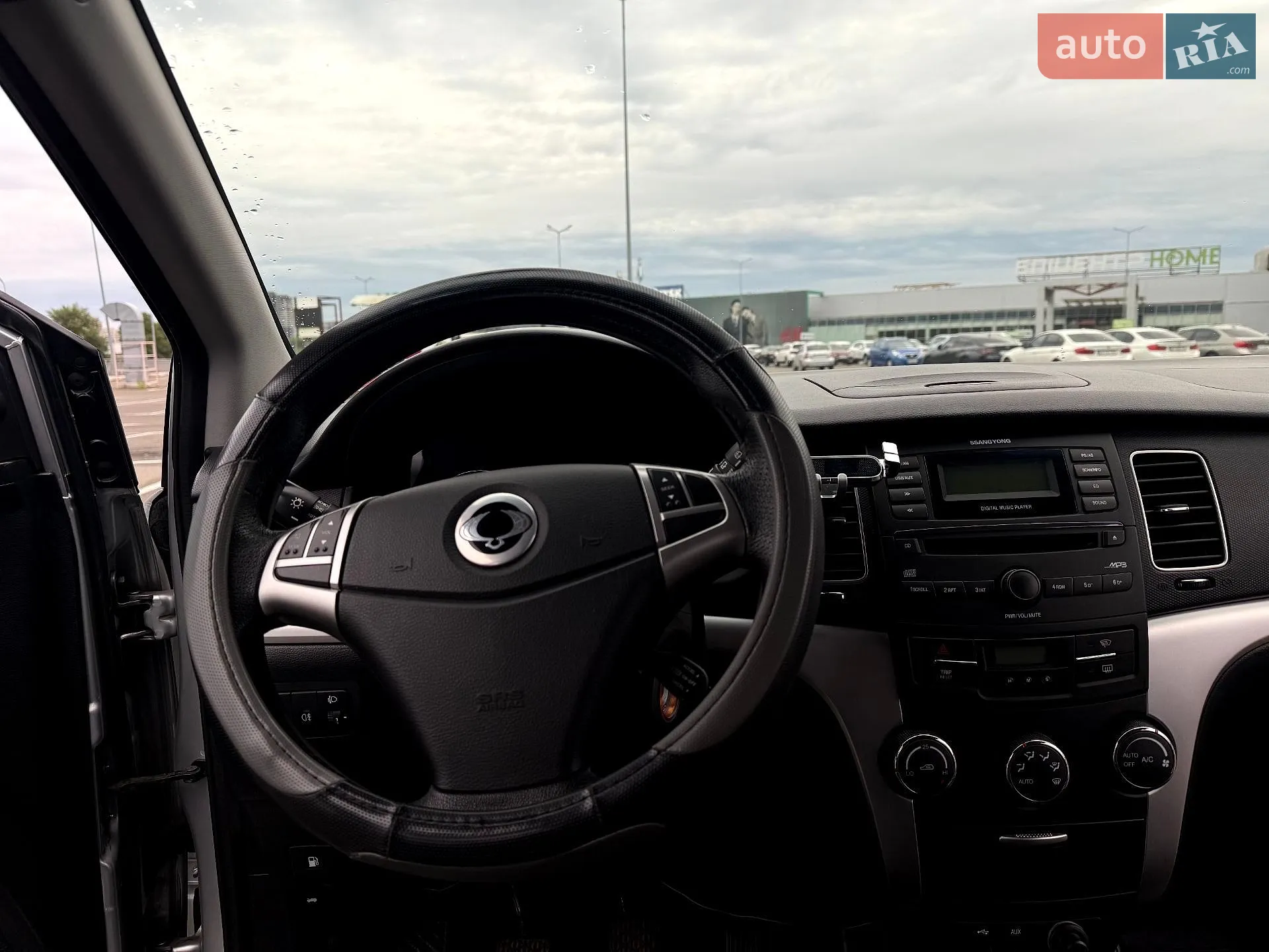 2011 SsangYong Korando - мініатюра 9