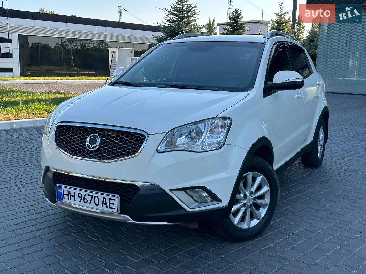 2011 SsangYong Korando - мініатюра 2
