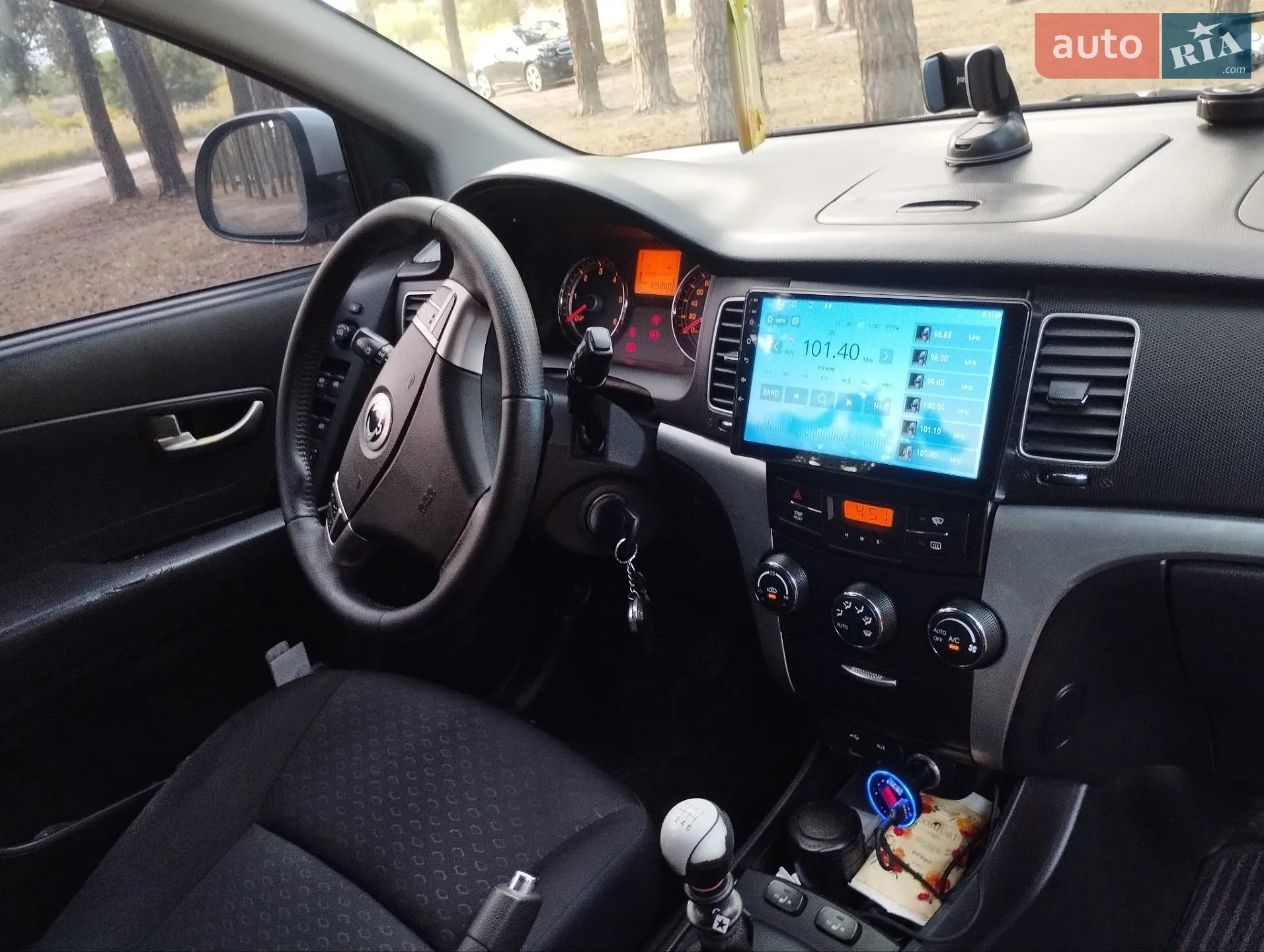 2012 SsangYong Korando - мініатюра 8
