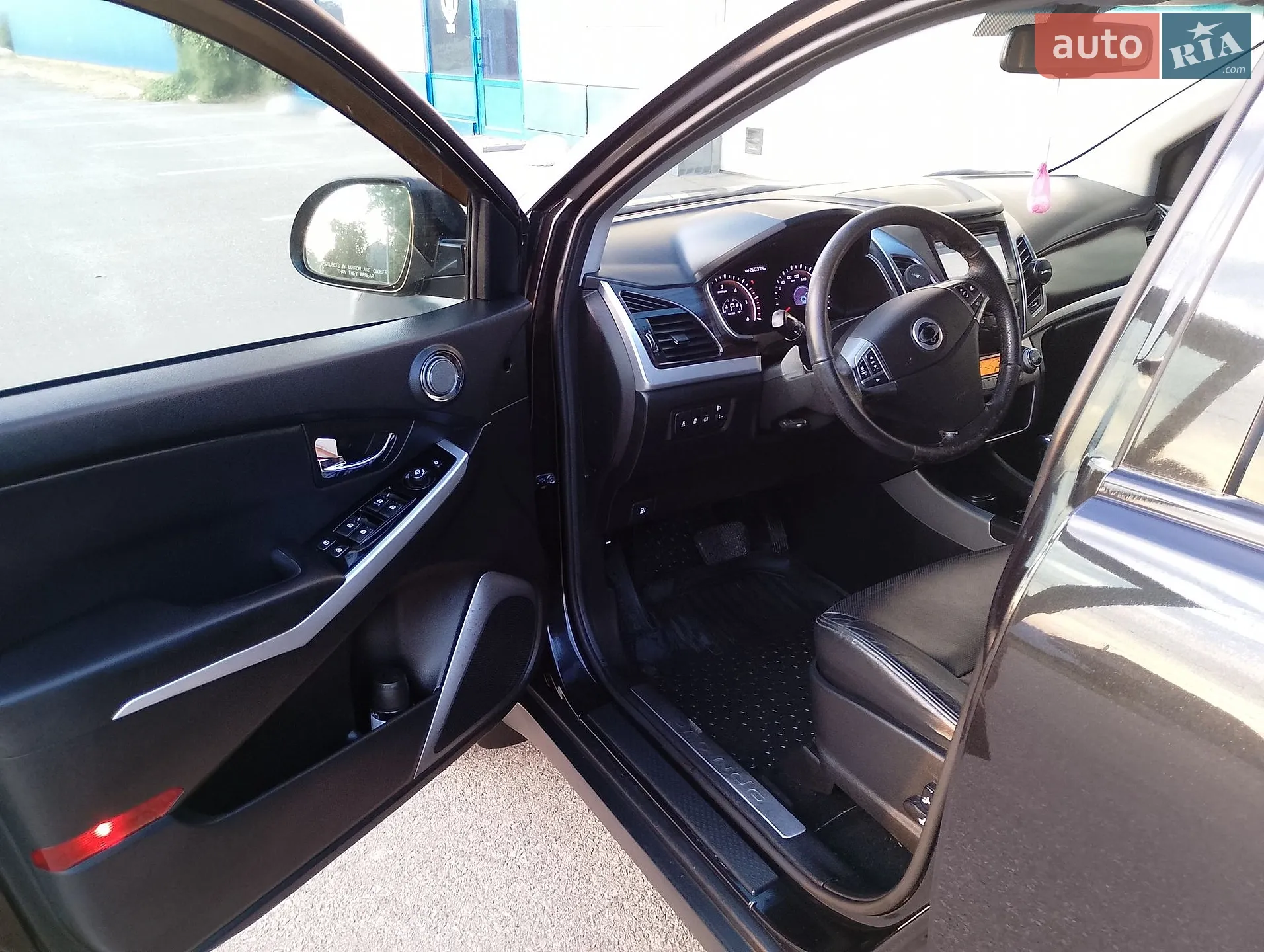 2014 SsangYong Korando - мініатюра 30