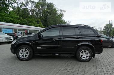 Позашляховик / Кросовер SsangYong Kyron 2011 в 