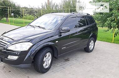 Внедорожник / Кроссовер SsangYong Kyron 2010 в 