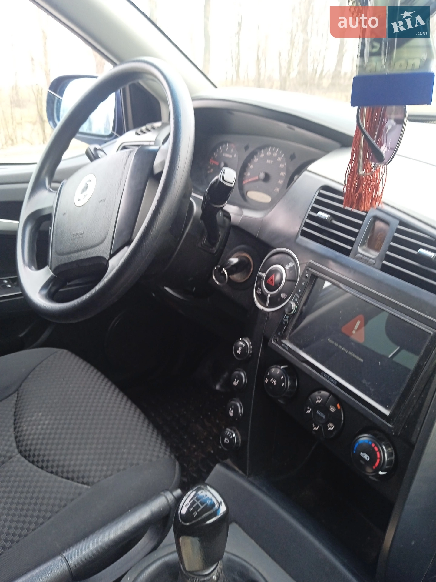 2011 SsangYong Kyron - мініатюра 9